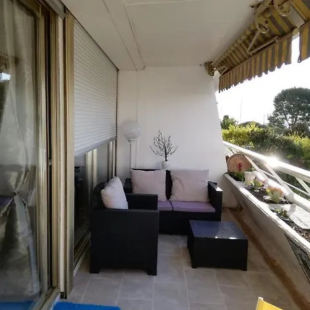 Apartment Loubet- Marina Baie Des Anges -au Bon Vivre - 2 Pieces- Le Ducal - 60m2 Luxe